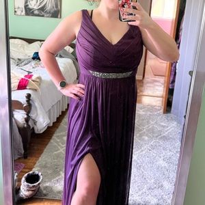 Bridesmaid Dress in Plum size 16